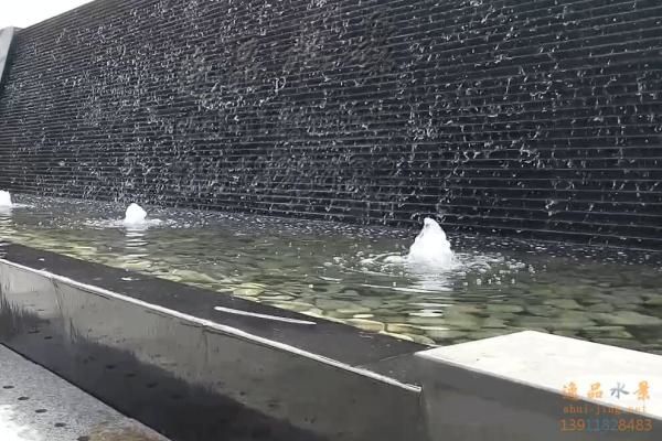 How to take care of a flowing landscape pool