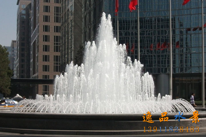 Square fountain equipment